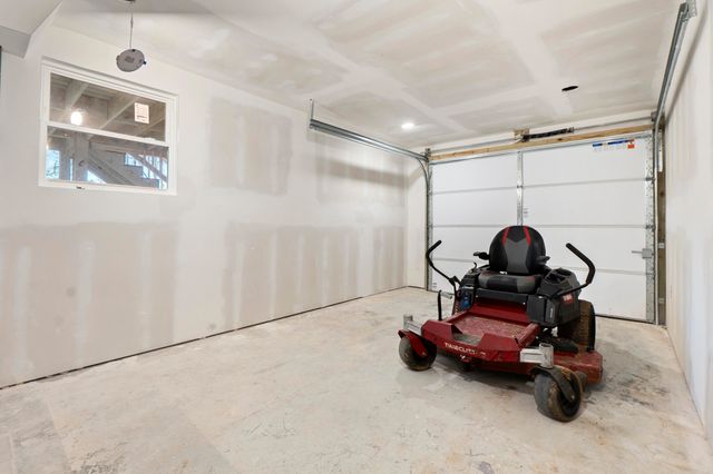 7014 S Dent Road, Hixson, TN 37343