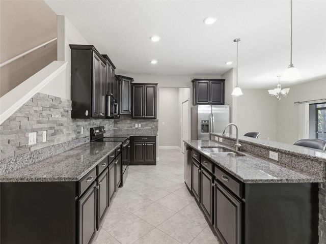 17337 OLD TOBACCO RD, Lutz, FL 33558