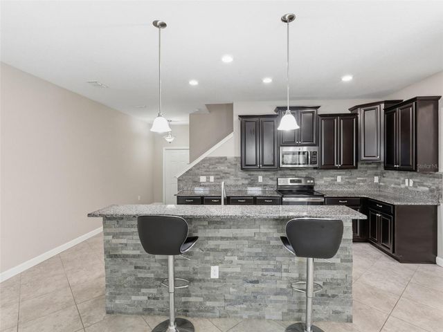 17337 OLD TOBACCO RD, Lutz, FL 33558