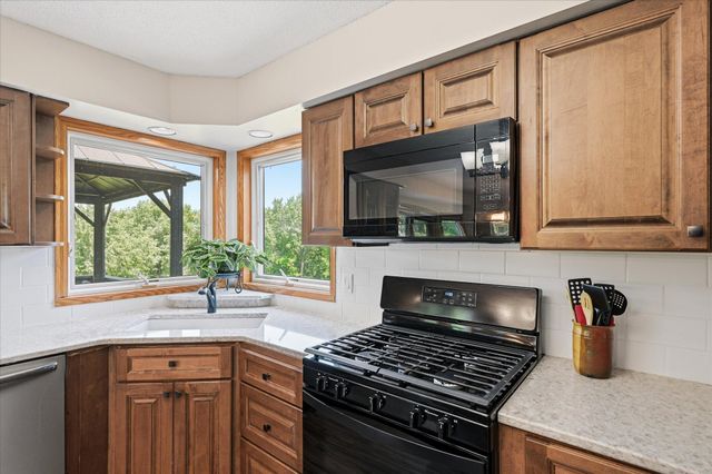 16818 233rd Avenue NW, Big Lake, MN 55309