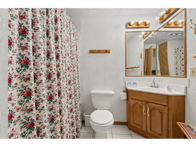 225 Hell Canyon Rd, Estes Park, CO 80517