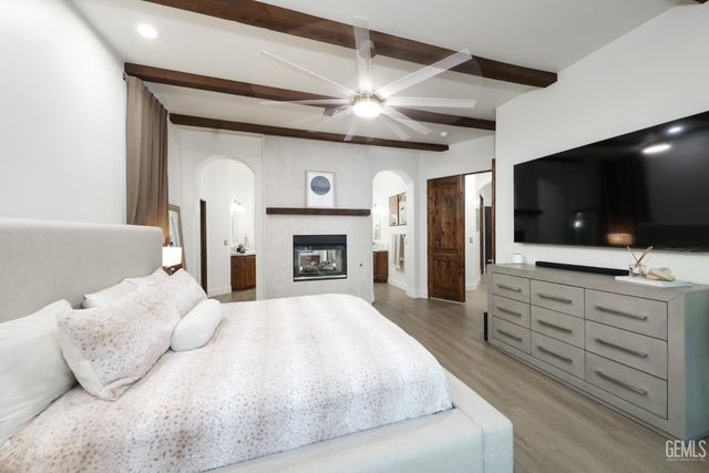 14912 Henderson Avenue, Bakersfield, CA 93314