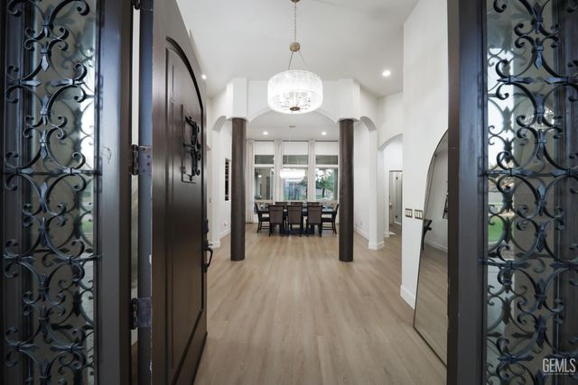 14912 Henderson Avenue, Bakersfield, CA 93314