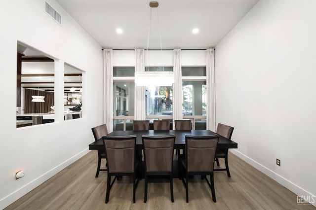 14912 Henderson Avenue, Bakersfield, CA 93314