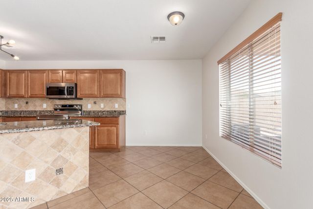 74 N 224TH Avenue, Buckeye, AZ 85326