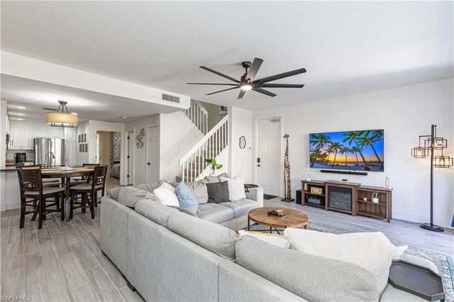 28572 Alessandria CIR, Bonita Springs, FL 34135