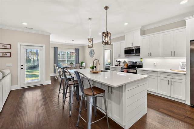 180 Belmont Circle, Brunswick, GA 31525