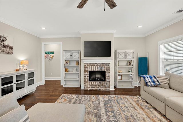 180 Belmont Circle, Brunswick, GA 31525