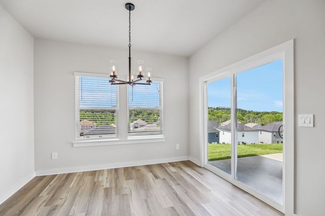 1770 Flora Grv, Hermitage, TN 37076