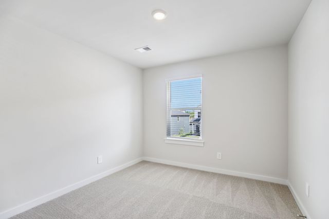 1770 Flora Grv, Hermitage, TN 37076