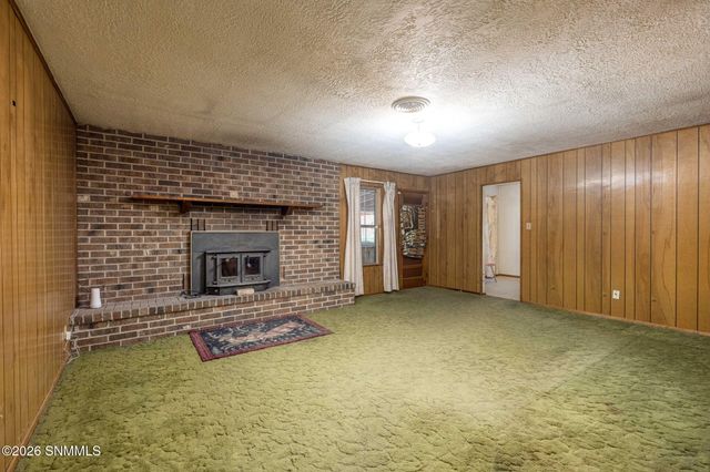 340 Clover Drive, Las Cruces, NM 88001