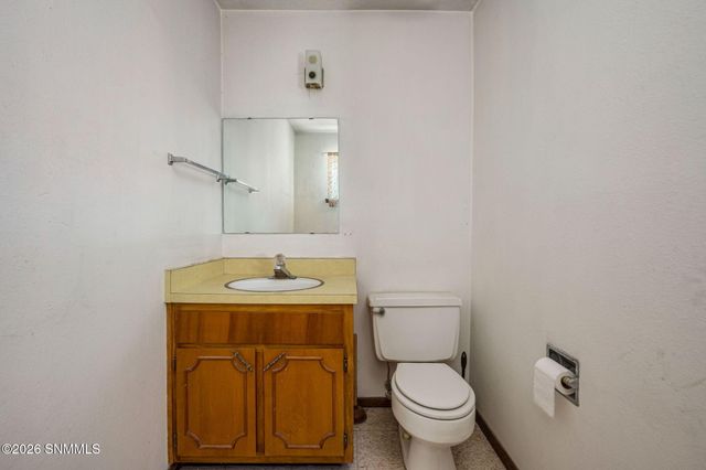 340 Clover Drive, Las Cruces, NM 88001