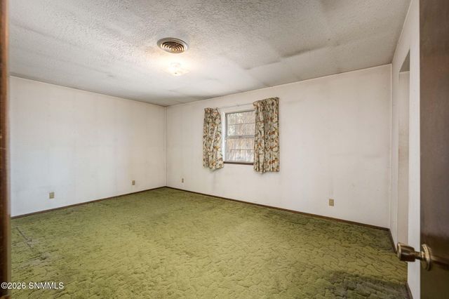 340 Clover Drive, Las Cruces, NM 88001