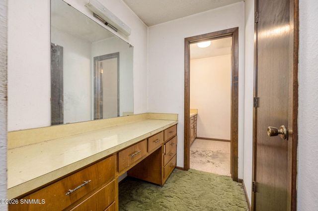 340 Clover Drive, Las Cruces, NM 88001