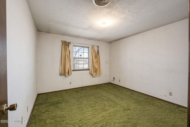 340 Clover Drive, Las Cruces, NM 88001