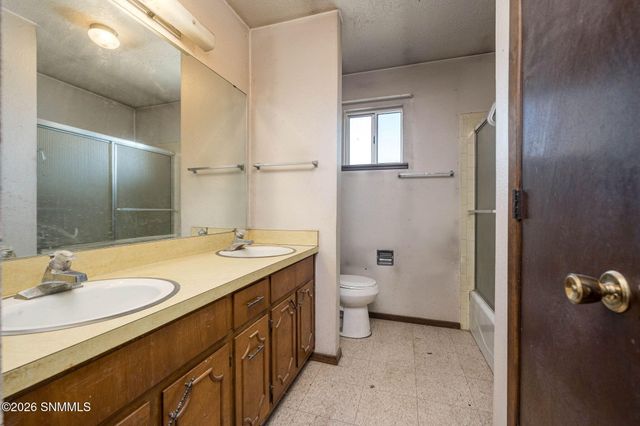 340 Clover Drive, Las Cruces, NM 88001