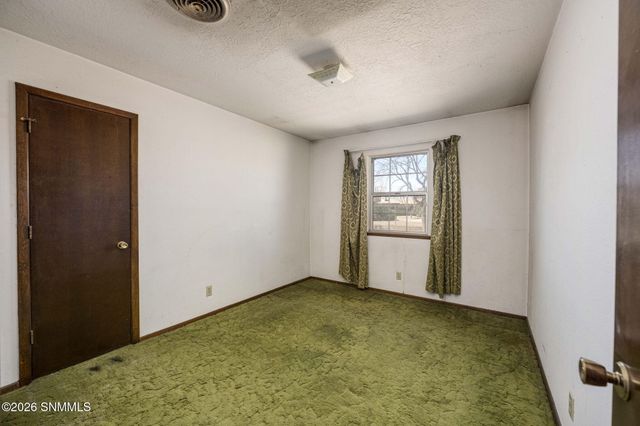 340 Clover Drive, Las Cruces, NM 88001