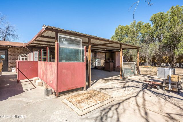 340 Clover Drive, Las Cruces, NM 88001