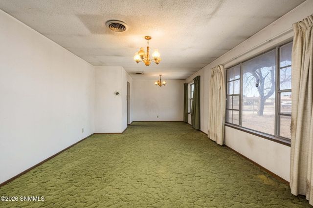 340 Clover Drive, Las Cruces, NM 88001