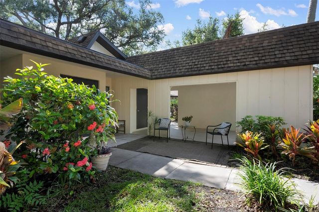 2227 CIRCLEWOOD DRIVE 52, Sarasota, FL 34231