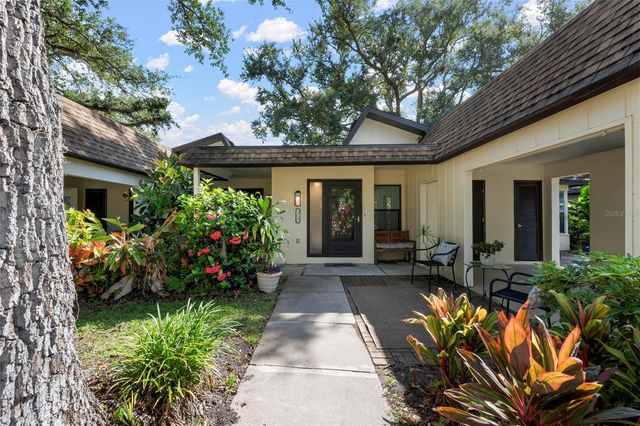 2227 CIRCLEWOOD DRIVE 52, Sarasota, FL 34231