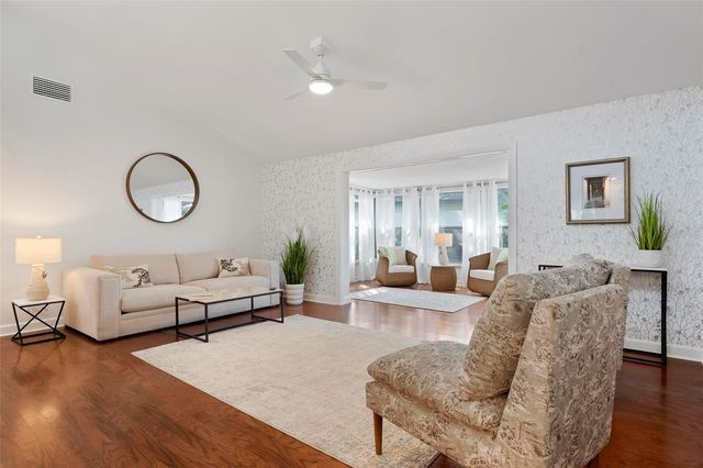 2227 CIRCLEWOOD DRIVE 52, Sarasota, FL 34231