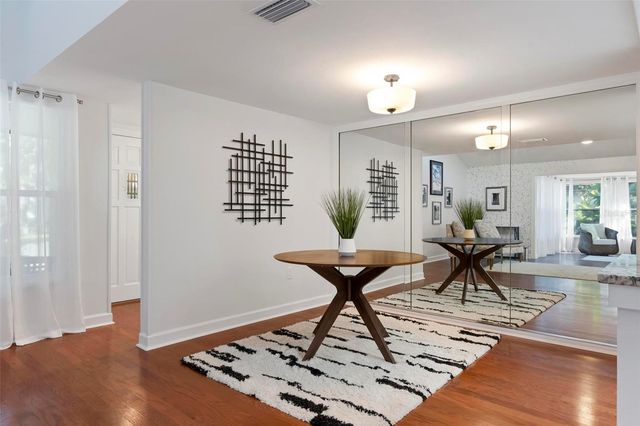 2227 CIRCLEWOOD DRIVE 52, Sarasota, FL 34231