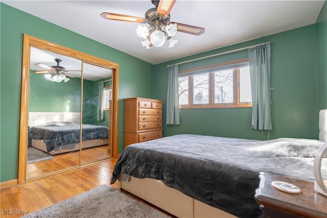 2025 S Plaza Drive, Akron, OH 44319