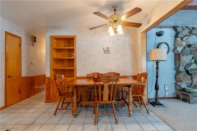 2025 S Plaza Drive, Akron, OH 44319