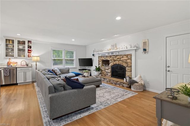 2605 Boush QTR, Virginia Beach, VA 23452