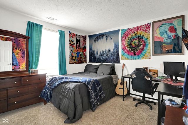 950 Weeping Way Lane, Avon, IN 46123