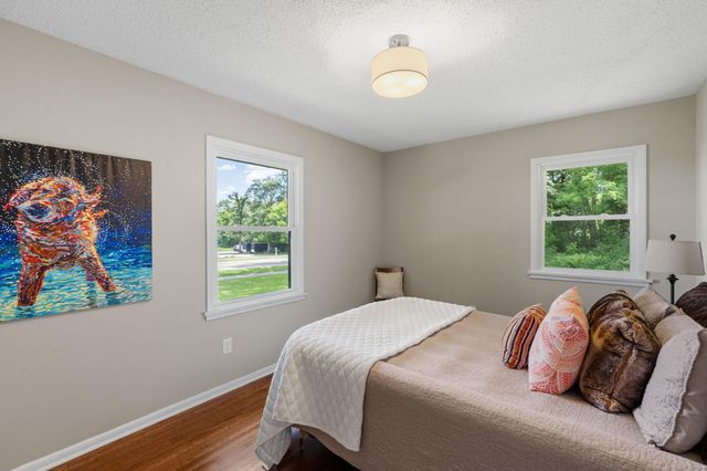 18741 Highview Avenue, Lakeville, MN 55044