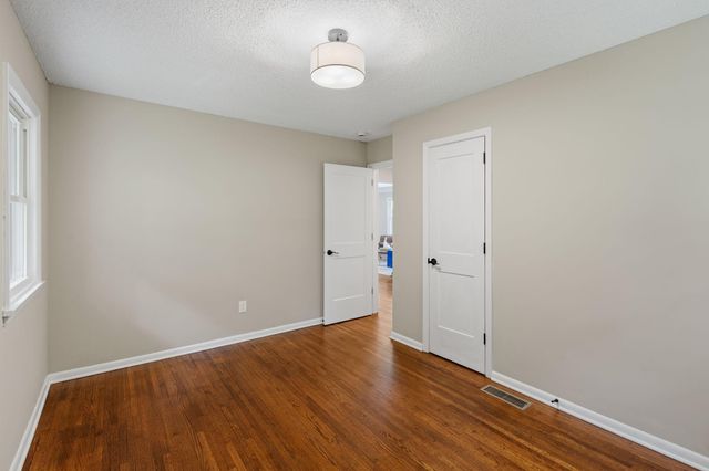 18741 Highview Avenue, Lakeville, MN 55044