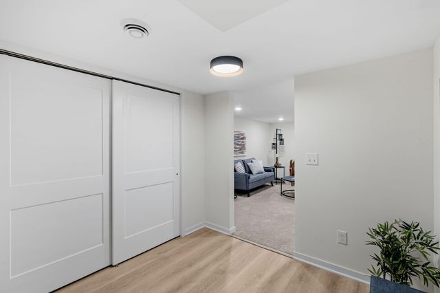 18741 Highview Avenue, Lakeville, MN 55044