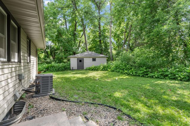 18741 Highview Avenue, Lakeville, MN 55044