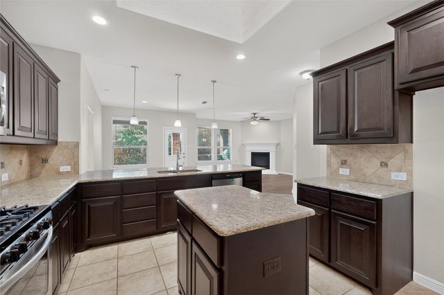 2524 Red Draw Road, Fort Worth, TX 76177