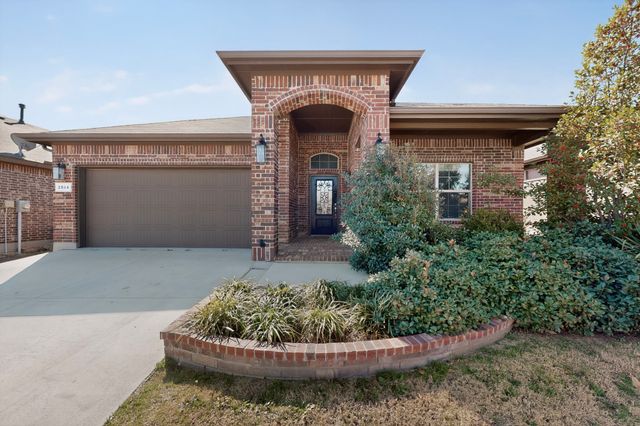 2524 Red Draw Road, Fort Worth, TX 76177
