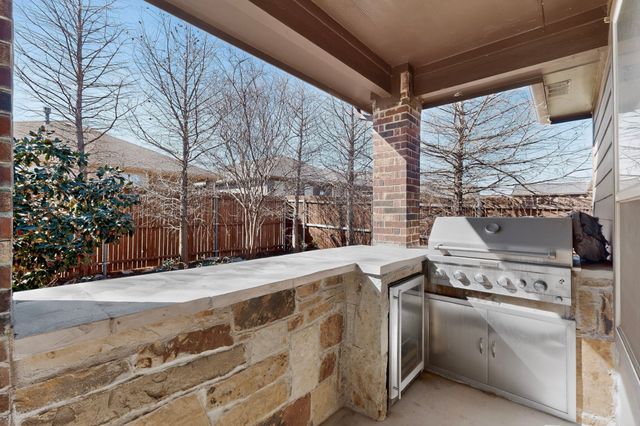 2524 Red Draw Road, Fort Worth, TX 76177