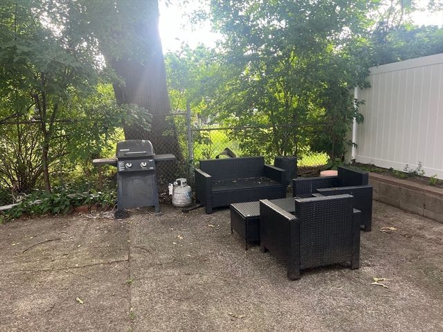 186-188 Sheridan Ave 2, Medford, MA 02155