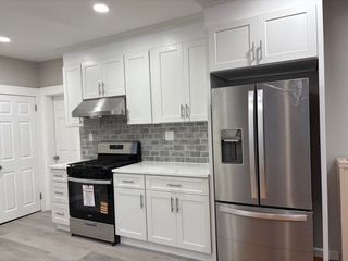 186-188 Sheridan Ave 2, Medford, MA 02155
