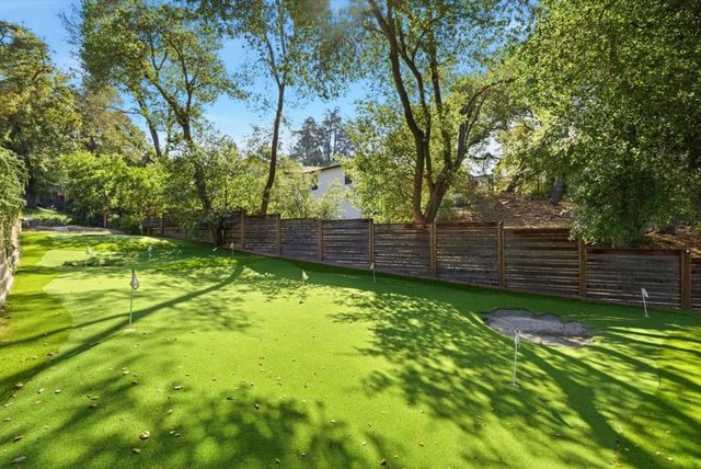 1669 Whitham Avenue, Los Altos, CA 94024