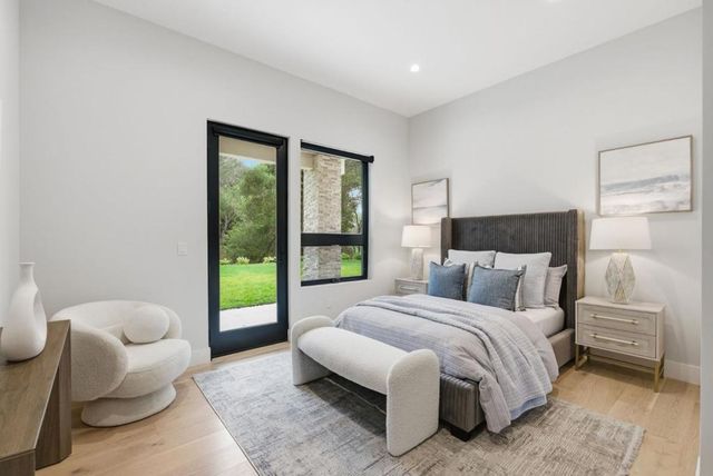 1669 Whitham Avenue, Los Altos, CA 94024