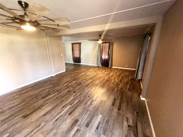 1211 W 12th Street, Cisco, TX 76437