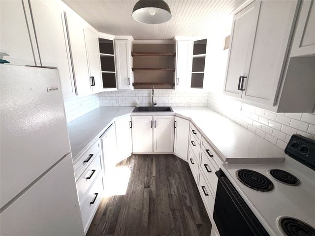 1211 W 12th Street, Cisco, TX 76437