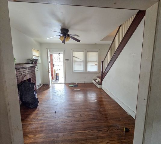 2050 Laketon Rd, Wilkinsburg, PA 15221