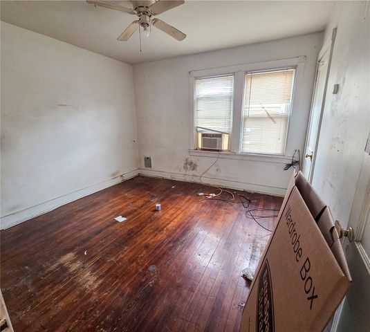 2050 Laketon Rd, Wilkinsburg, PA 15221