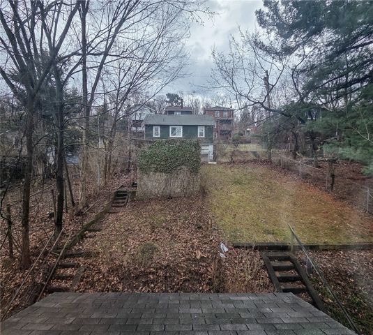 2050 Laketon Rd, Wilkinsburg, PA 15221