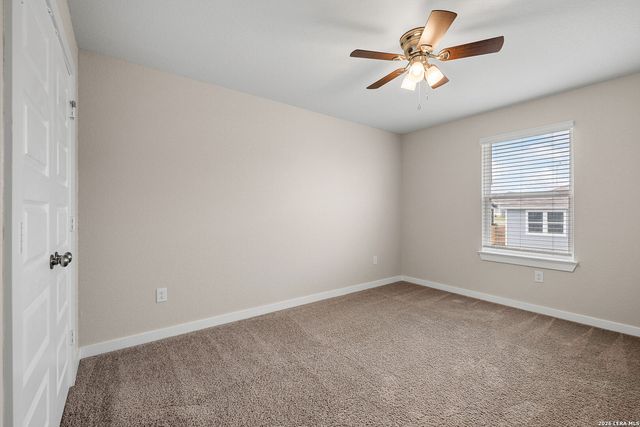 140 BELLA ROSA TRL, Cibolo, TX 78108
