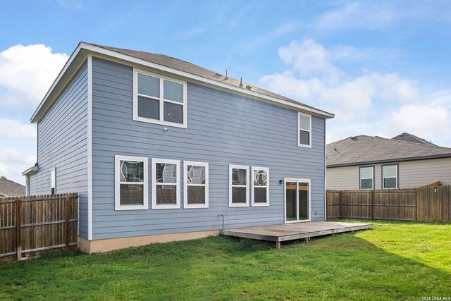 140 BELLA ROSA TRL, Cibolo, TX 78108