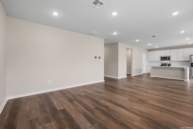 140 BELLA ROSA TRL, Cibolo, TX 78108